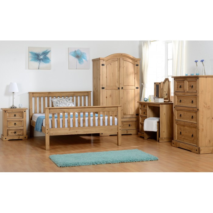 Monaco 4ft6 High End Bedframe - Distressed Waxed Pine