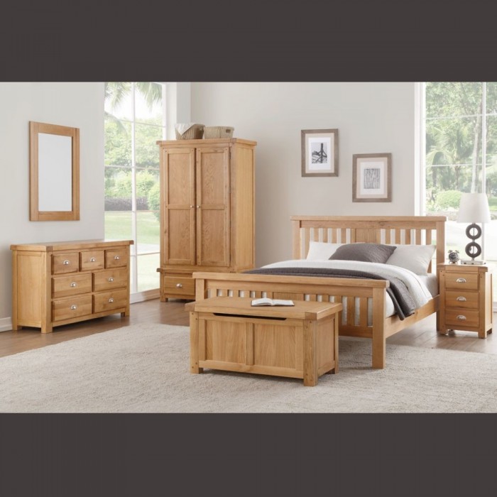 Newbridge 5ft Bedframe - Light Oak